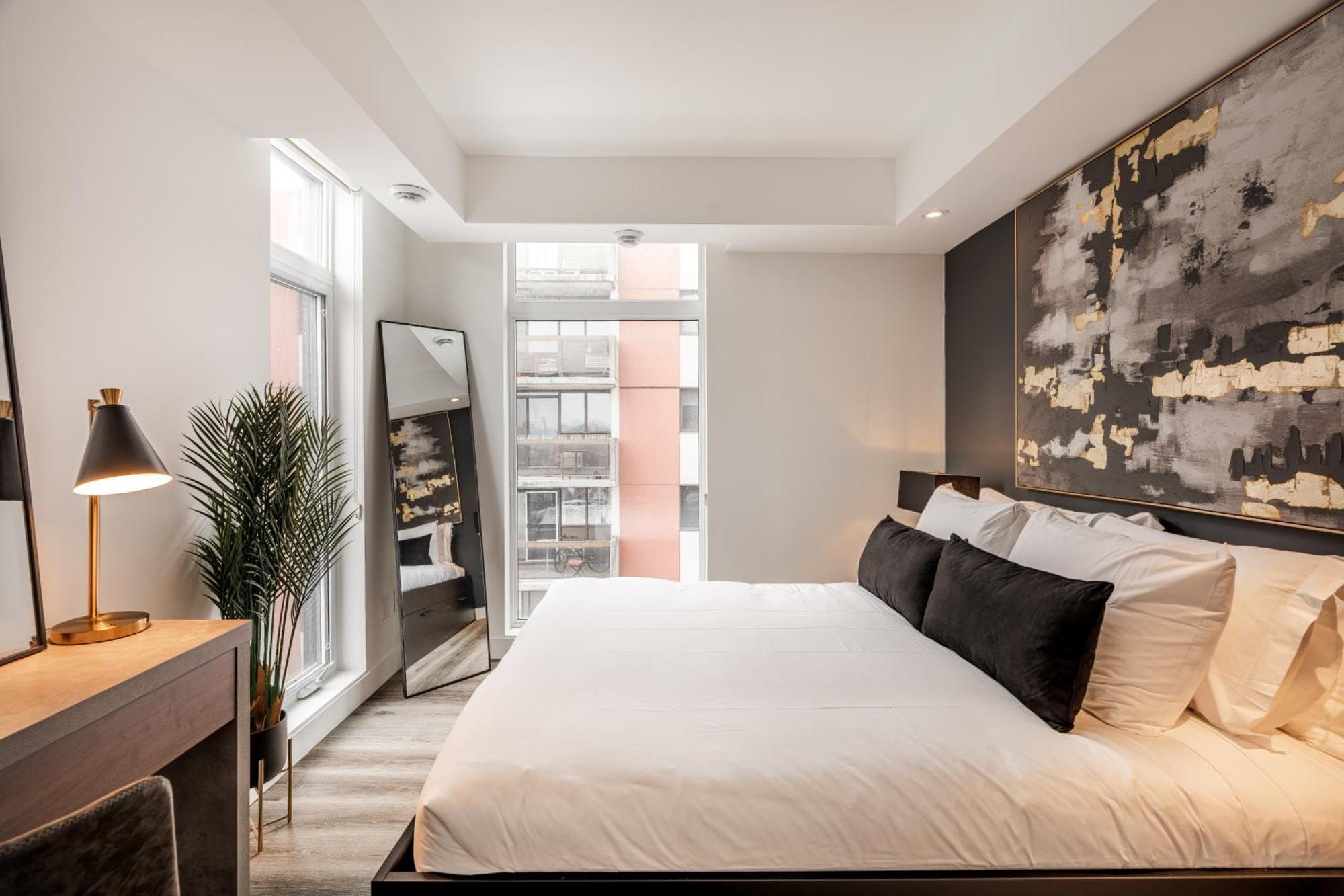 Westview Luxury Suites オタワ エクステリア 写真