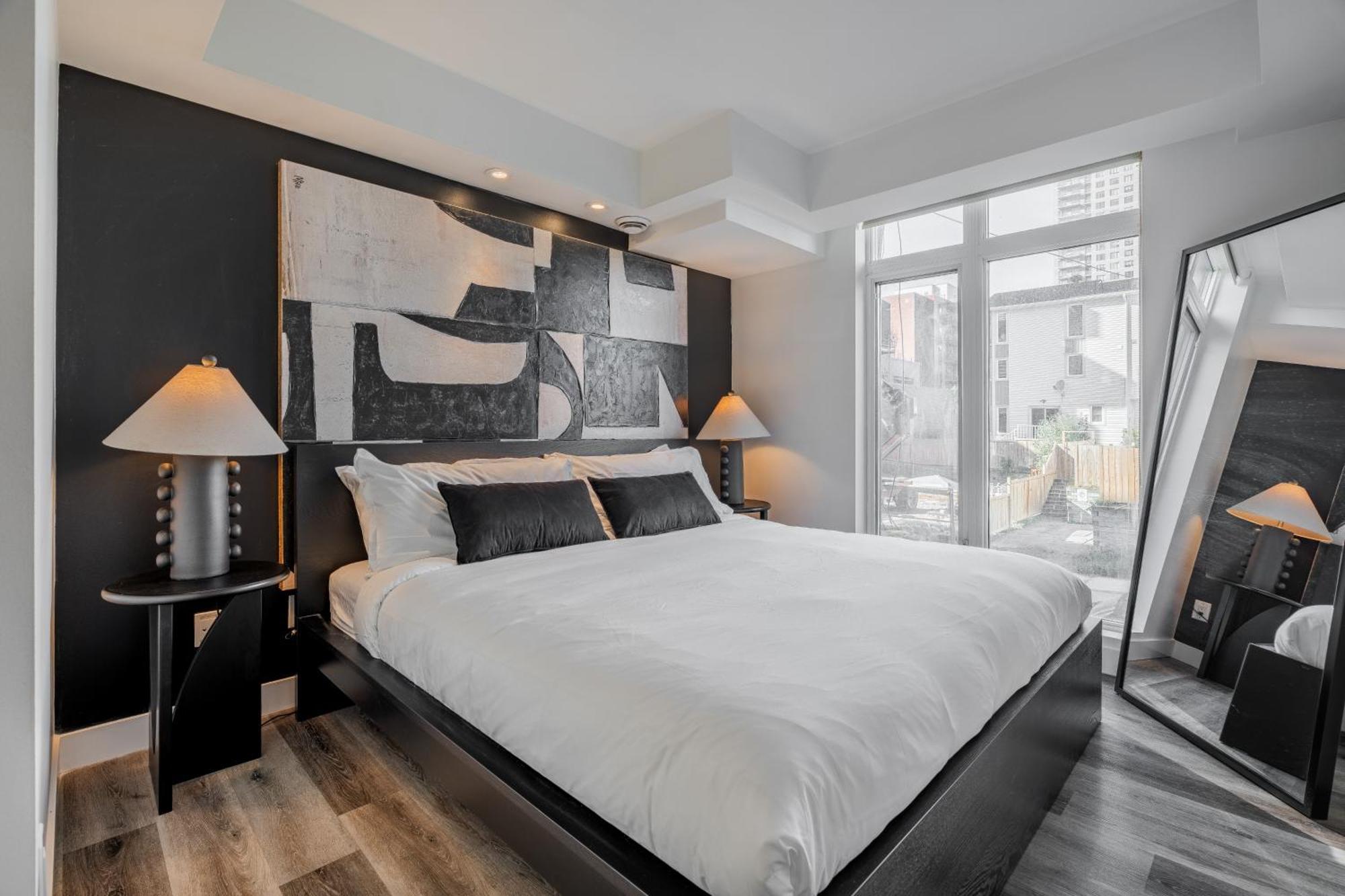 Westview Luxury Suites オタワ エクステリア 写真