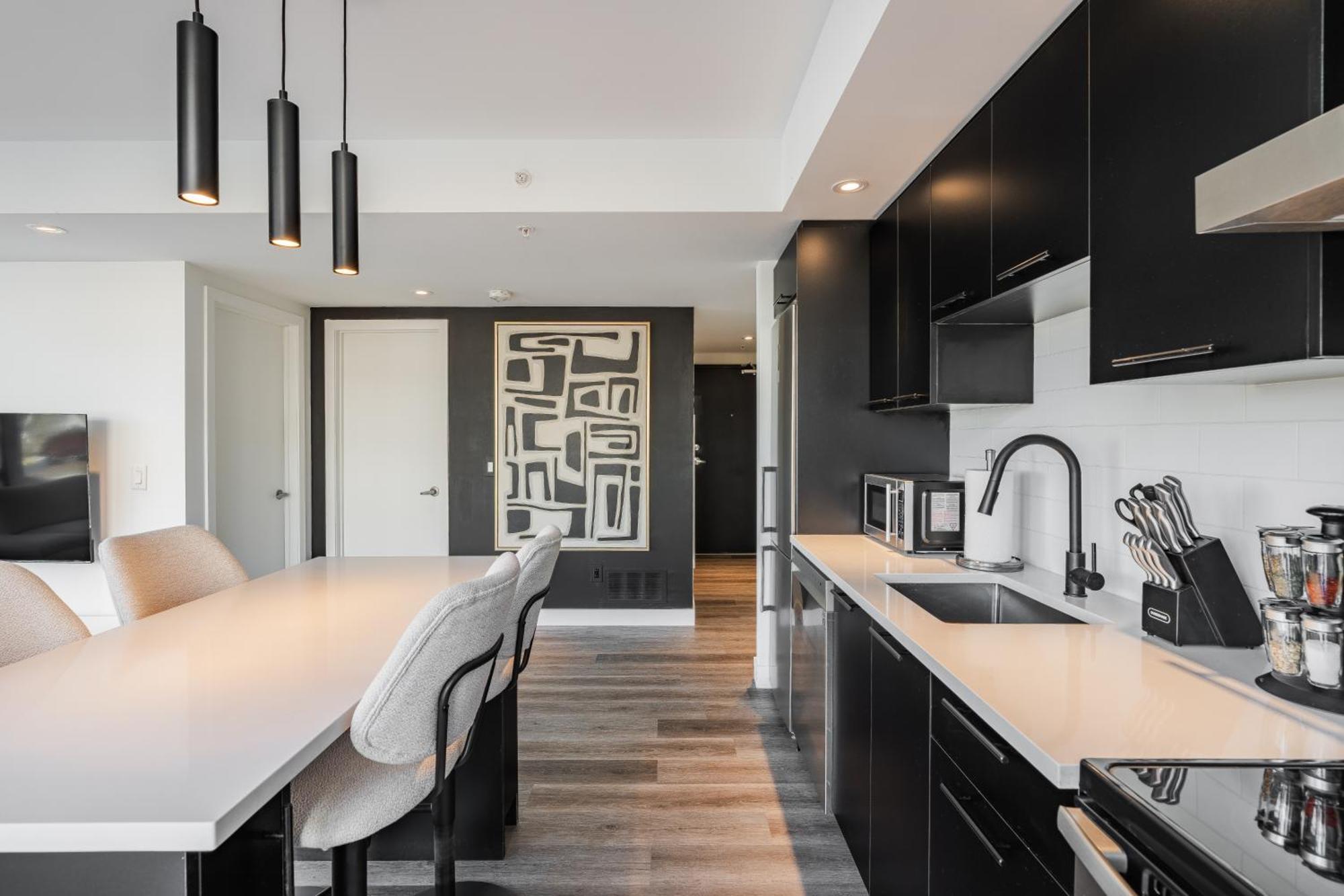 Westview Luxury Suites オタワ エクステリア 写真