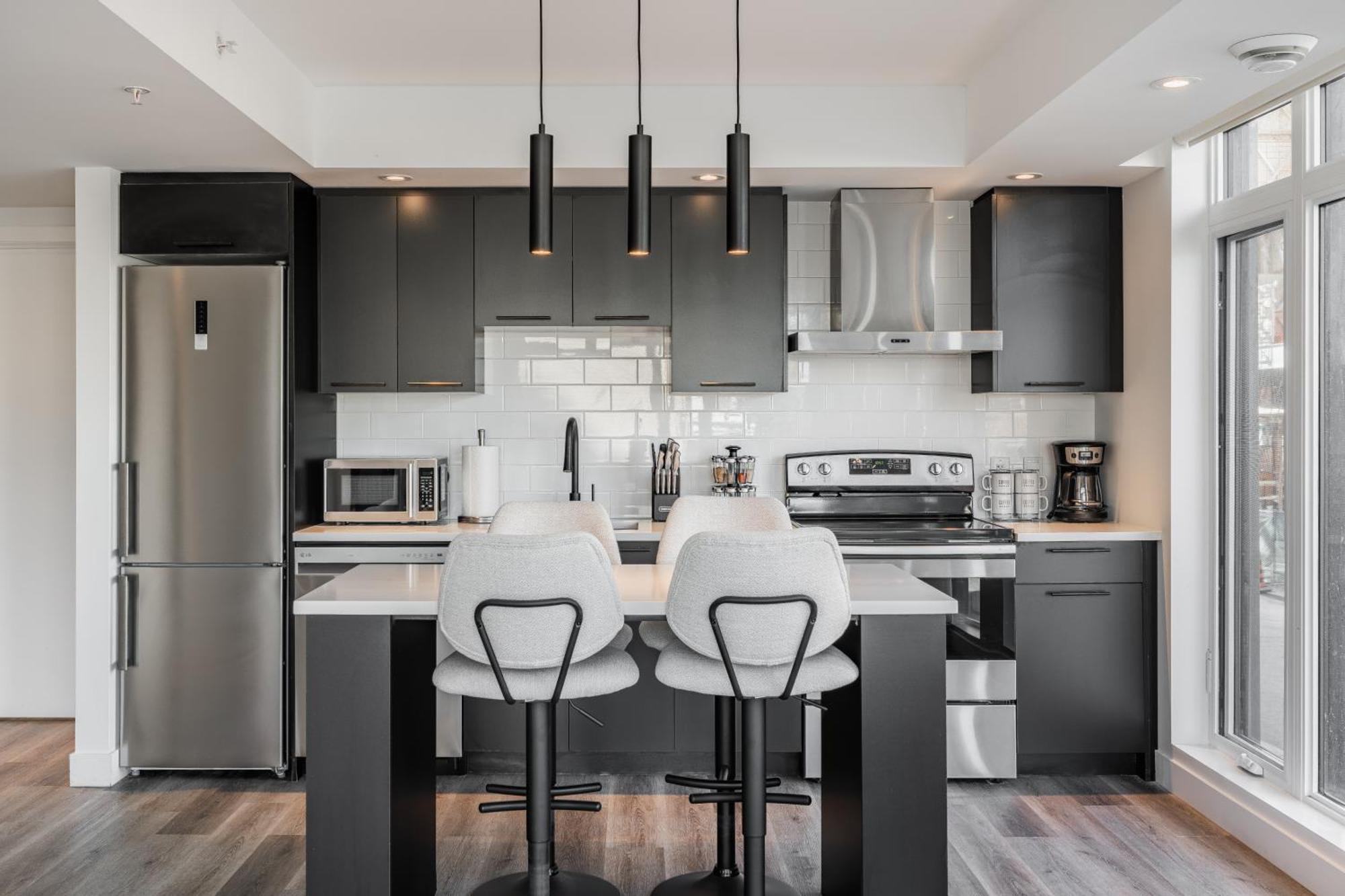 Westview Luxury Suites オタワ エクステリア 写真