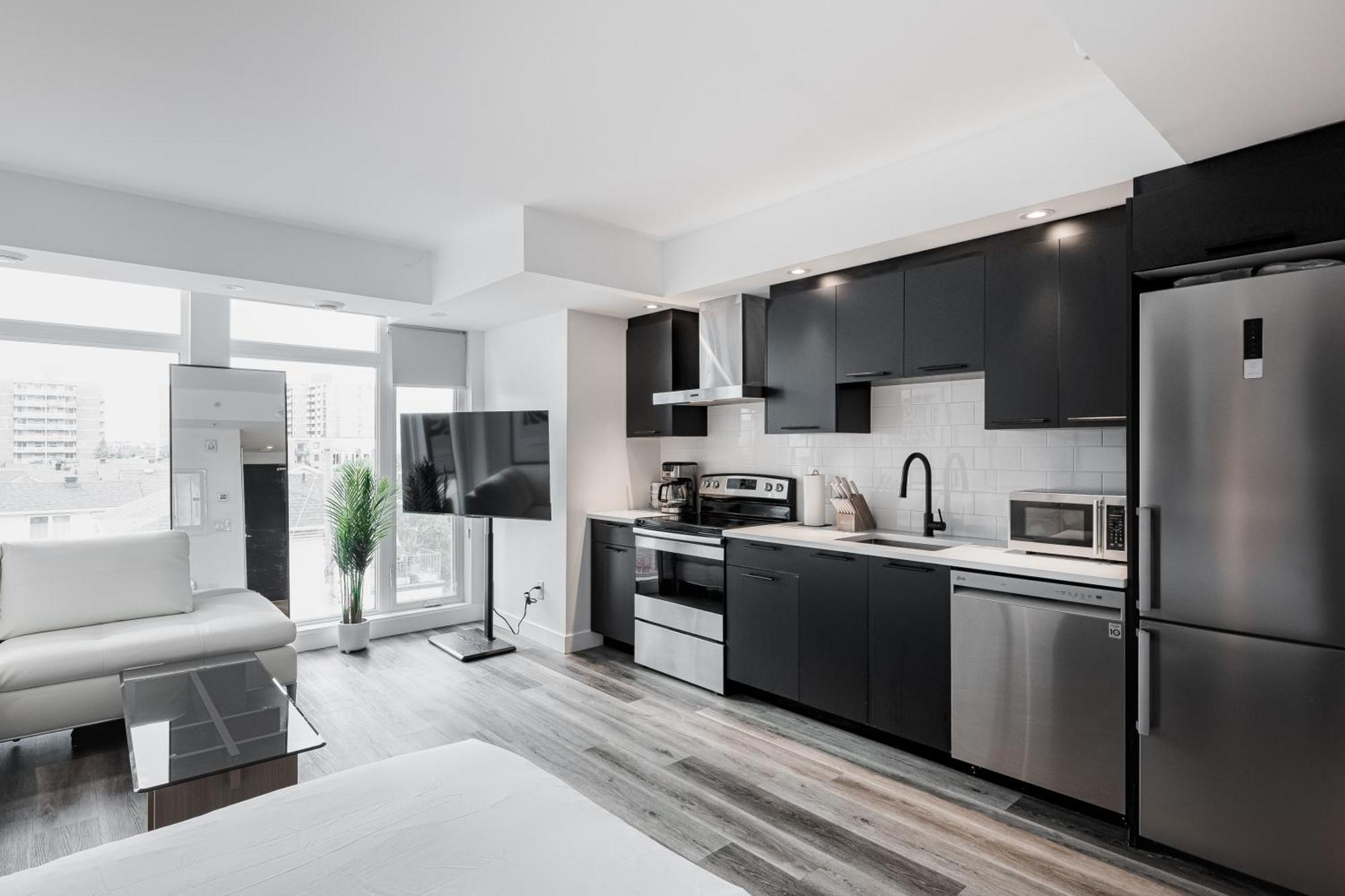 Westview Luxury Suites オタワ エクステリア 写真