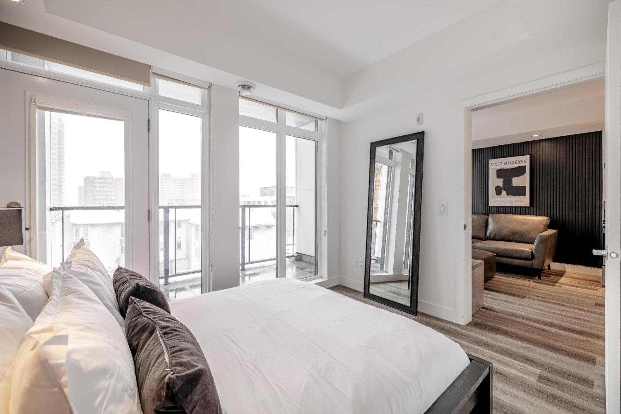 Westview Luxury Suites オタワ エクステリア 写真