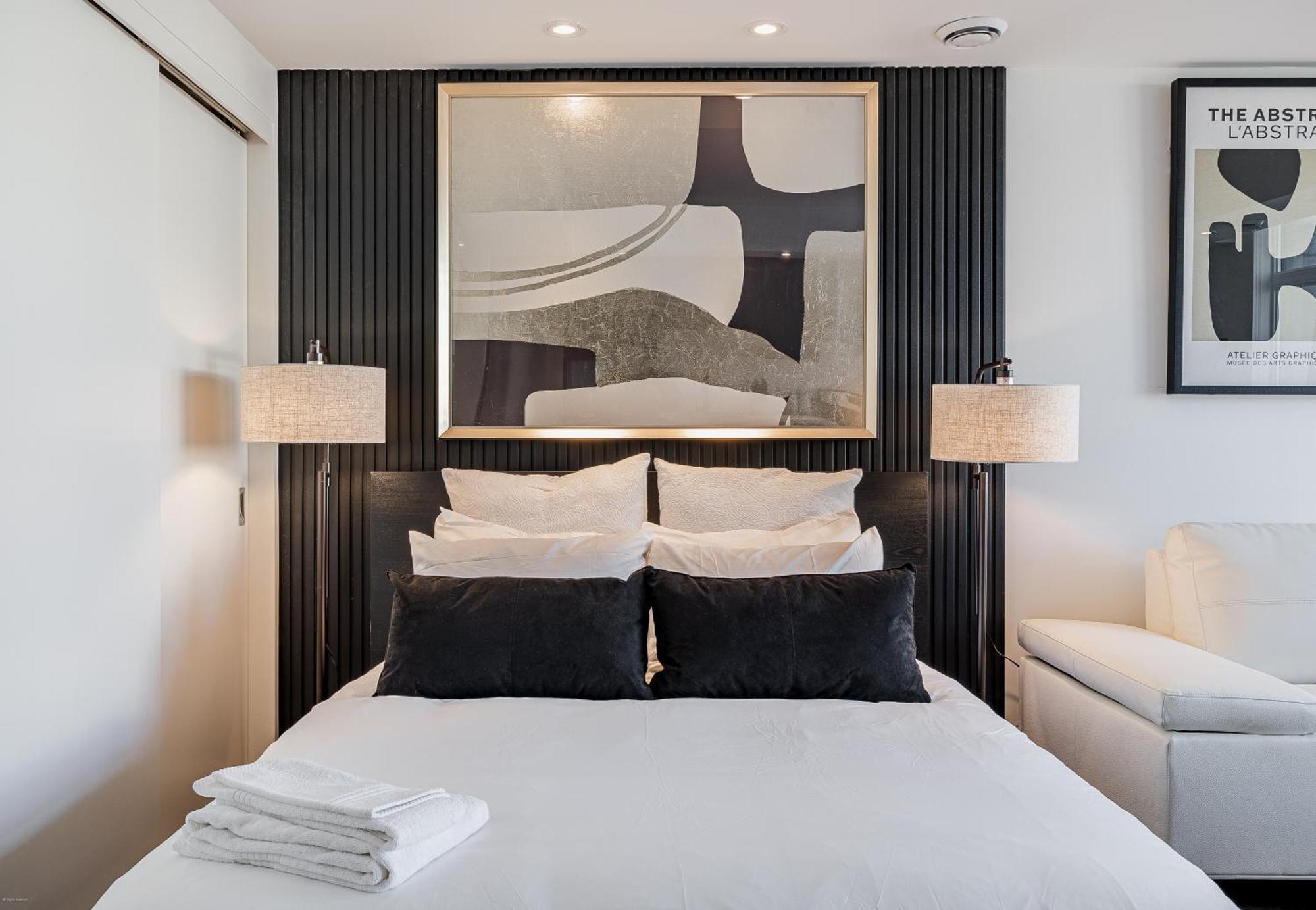Westview Luxury Suites オタワ エクステリア 写真