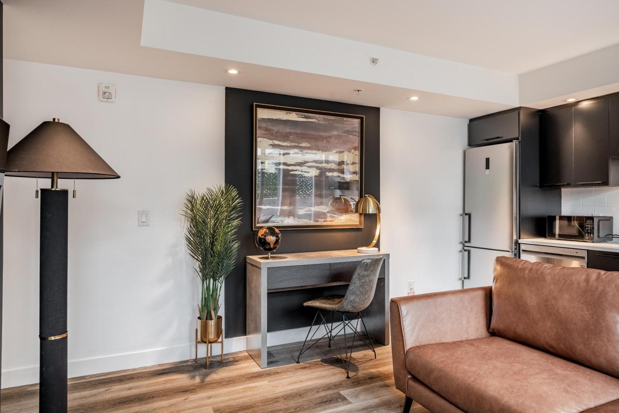 Westview Luxury Suites オタワ エクステリア 写真